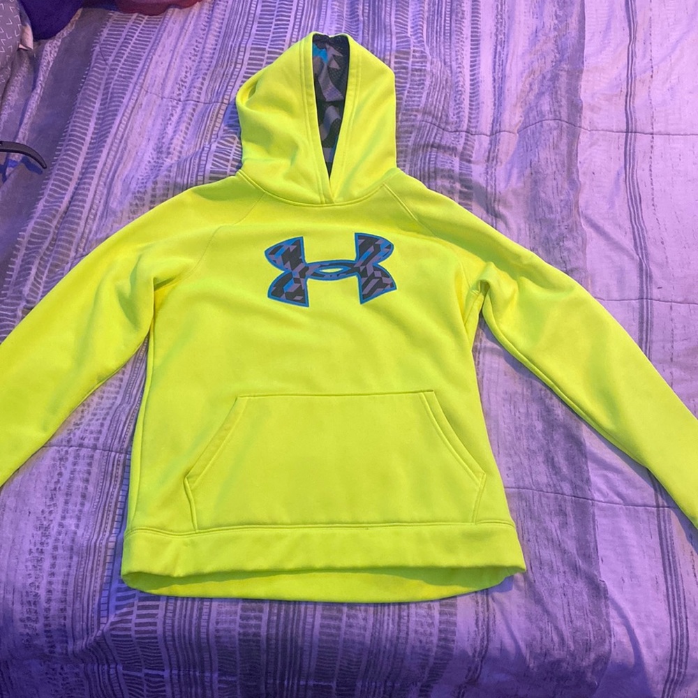 Boys Large under armour sweatshirt